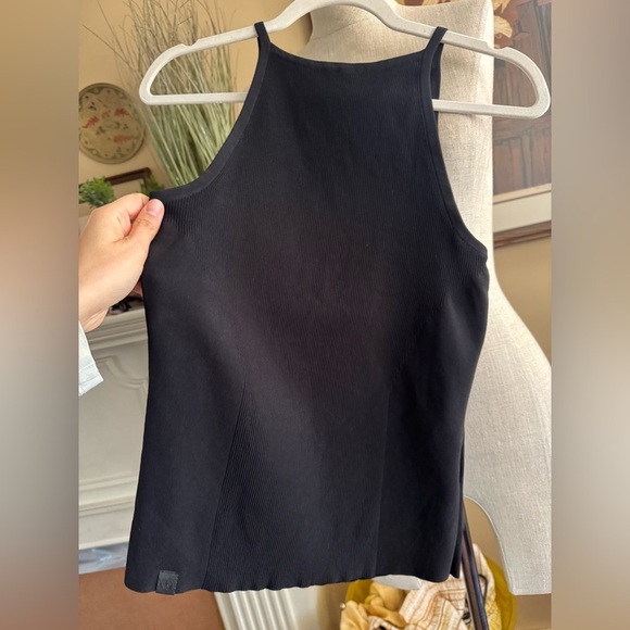 Lululemon Lightweight Ribbed Knit Tank Top Black in M - Picture 13 of 15